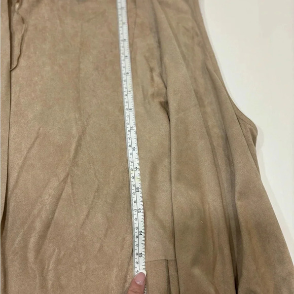 Bobeau Size Large Tan Fringed Vest Size Large - Picture 6 of 9